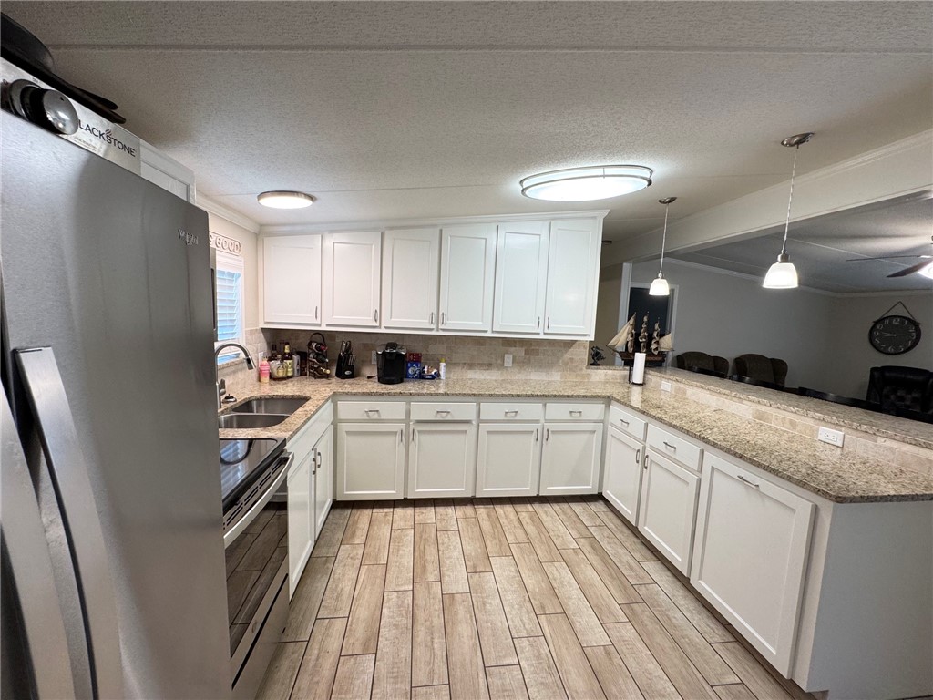 1516 Whispering Sands Street Port Aransas TX 78373