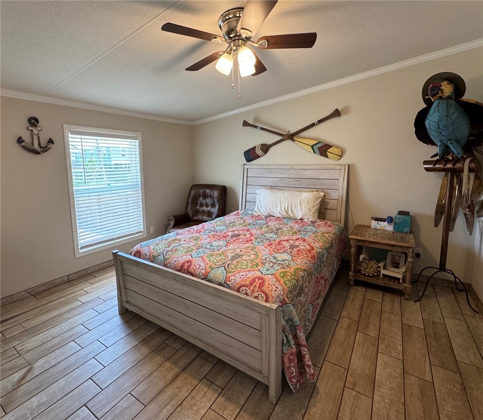 1516 Whispering Sands Street Port Aransas TX 78373