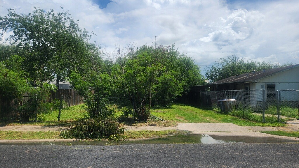 2914 Dixie Street Corpus Christi TX 78405