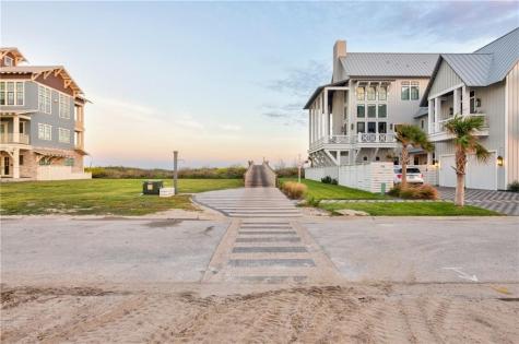 713 Silverleaf Street Port Aransas TX 78373