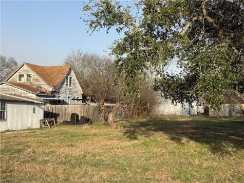 000 6th Avenue Portland TX 78374