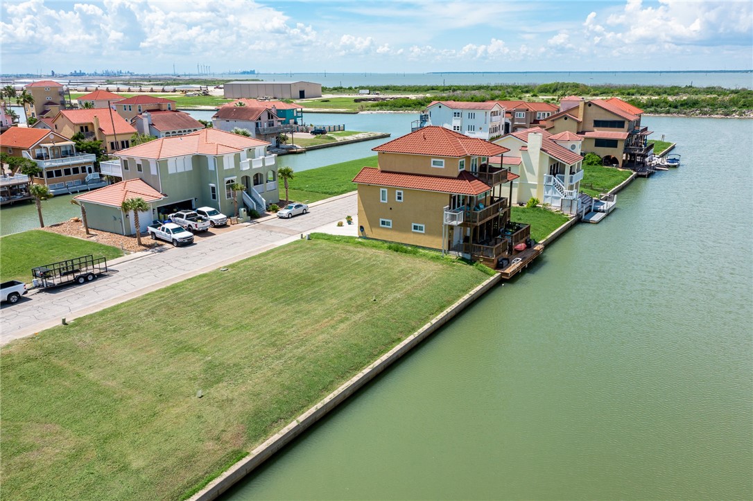 714 Kings Point Drive Corpus Christi TX 78402