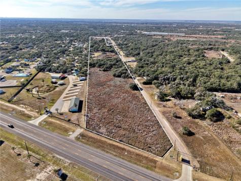 4317 Highway 35 S Rockport TX 78382