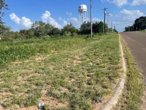 301 E Harald Street Hebbronville TX 78361