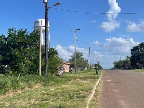 301 E Harald Street Hebbronville TX 78361