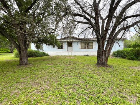 107 Lago Drive Sandia TX 78383