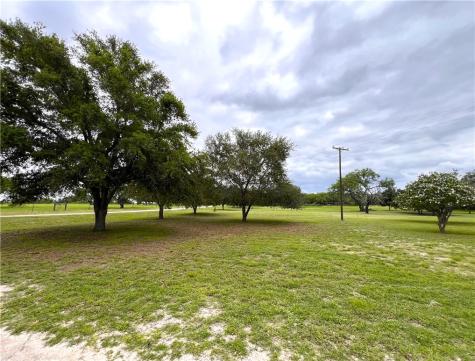 107 Lago Drive Sandia TX 78383