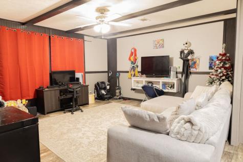334 County Road 2391 Orange Grove TX 78372