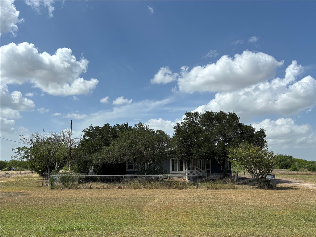 568 Jennifer Orange Grove TX 78372