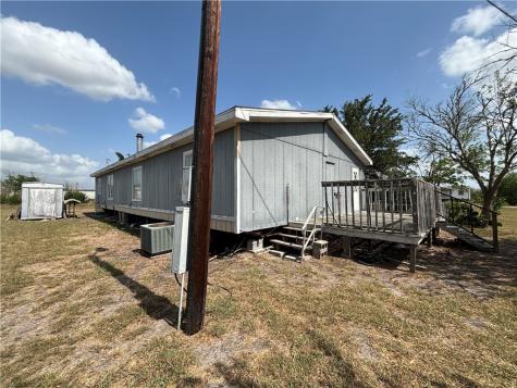 568 Jennifer Orange Grove TX 78372