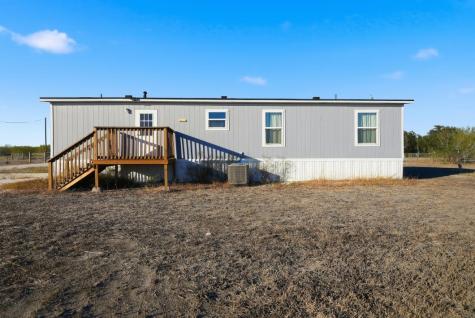 553 Jennifer Loop Orange Grove TX 78383