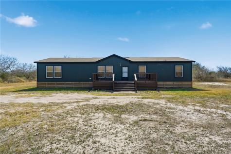 124 County Road 632 Sinton TX 78387