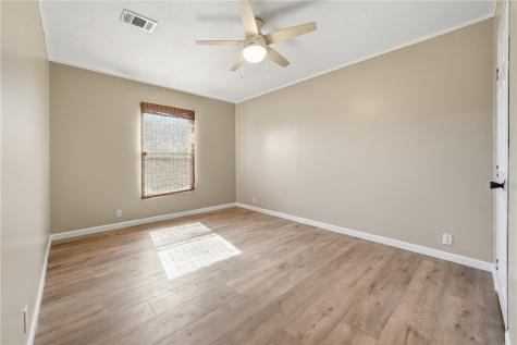 124 County Road 632 Sinton TX 78387