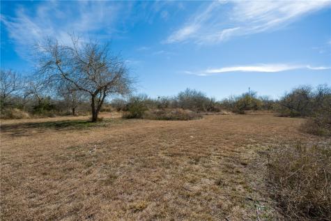 124 County Road 632 Sinton TX 78387