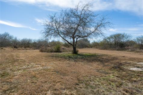 124 County Road 632 Sinton TX 78387