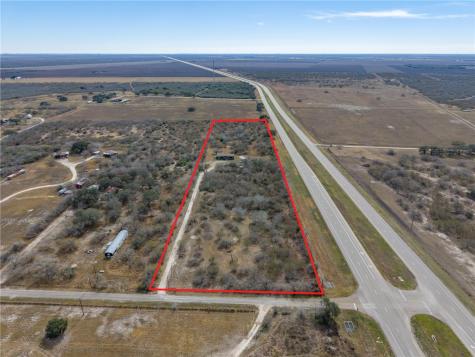 124 County Road 632 Sinton TX 78387