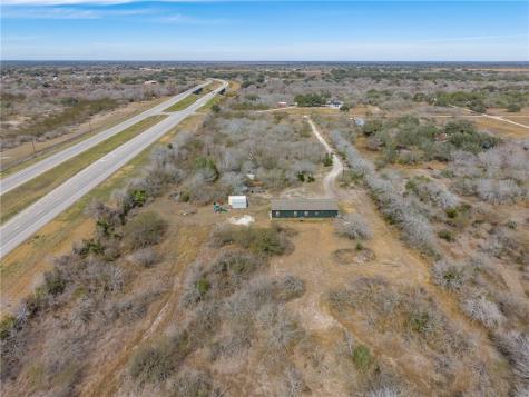 124 County Road 632 Sinton TX 78387