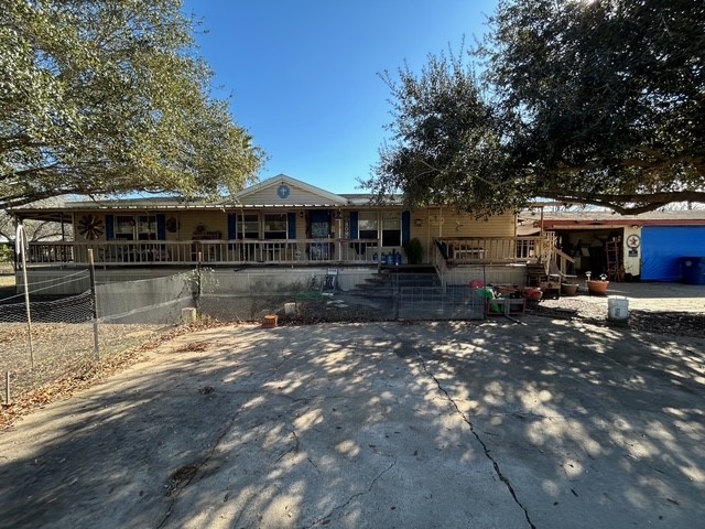 403 County Road 324 Alice TX 78332