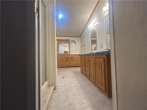 112 County Road 314 Orange Grove TX 78372