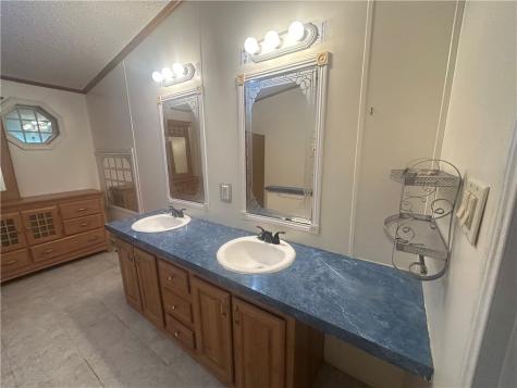 112 County Road 314 Orange Grove TX 78372