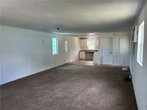 112 County Road 314 Orange Grove TX 78372