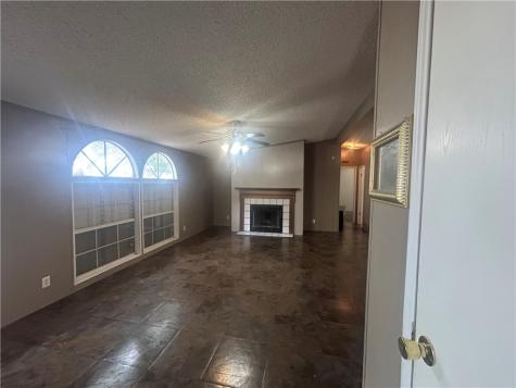 112 County Road 314 Orange Grove TX 78372