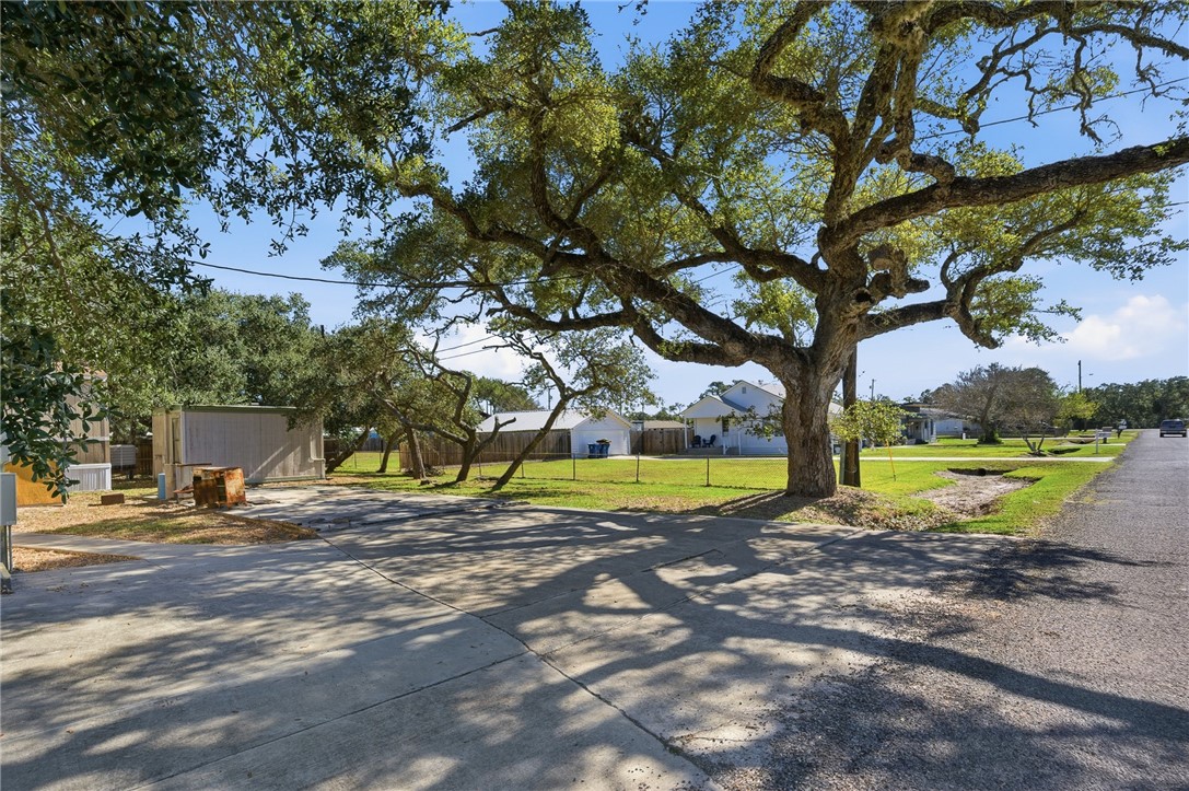 308 Fulton Avenue Rockport TX 78382