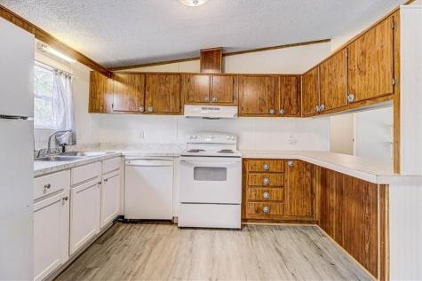 62 Portia Avenue Rockport TX 78382