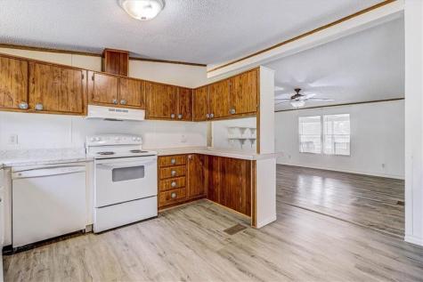 62 Portia Avenue Rockport TX 78382