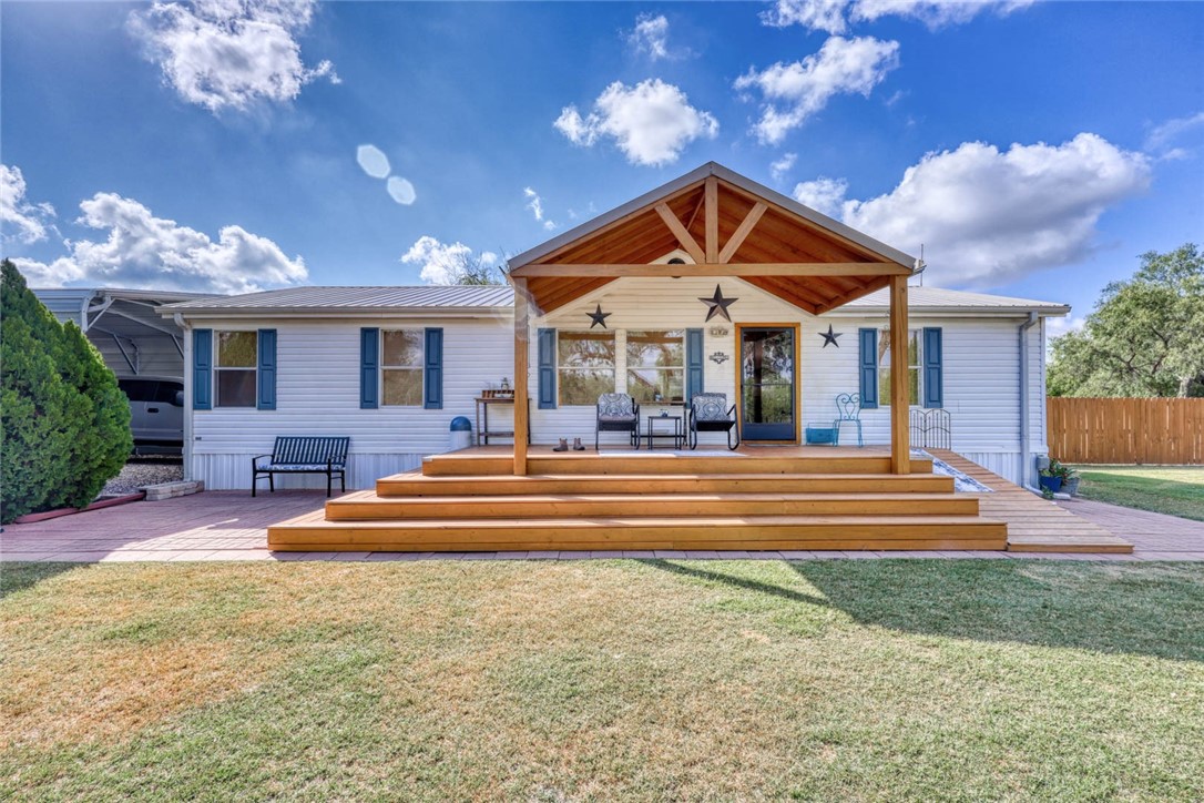 6086 County Road 97a Sandia TX 78383