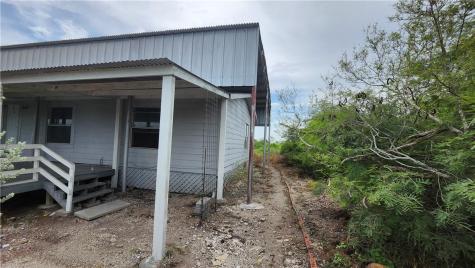 211 S Vista Drive Sandia TX 78383