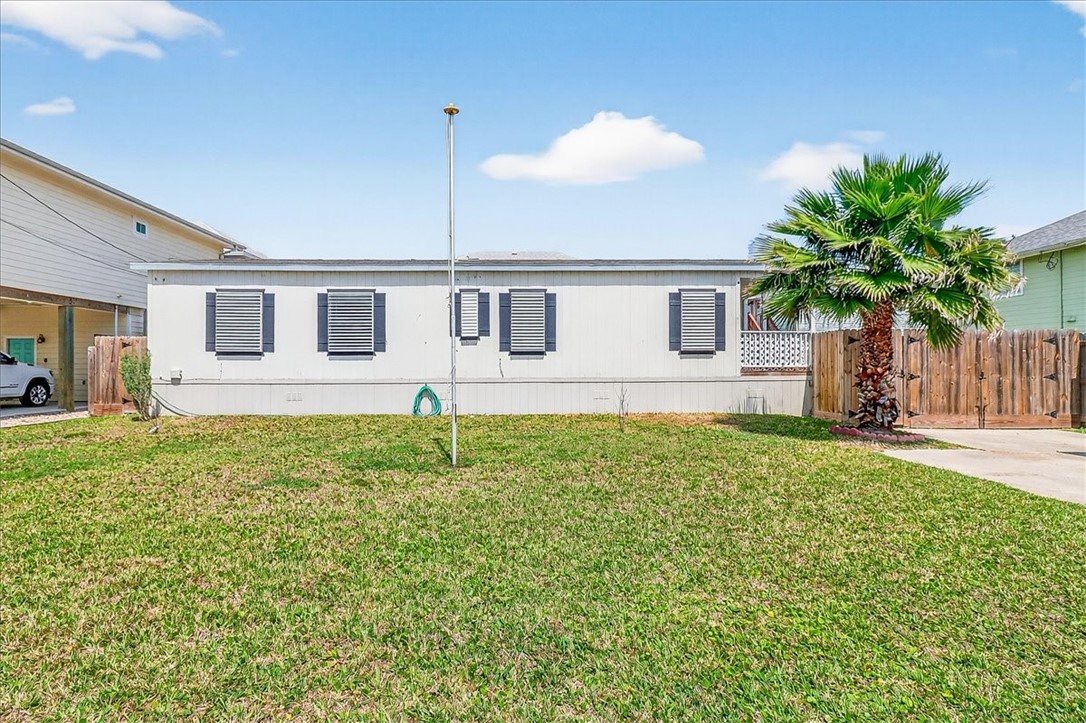 619 La Juana Court Port Aransas TX 78373