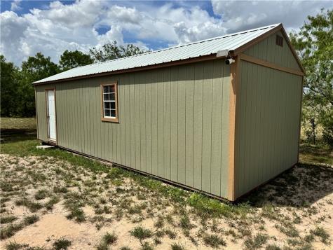 1616 Middle Road George West TX 78022