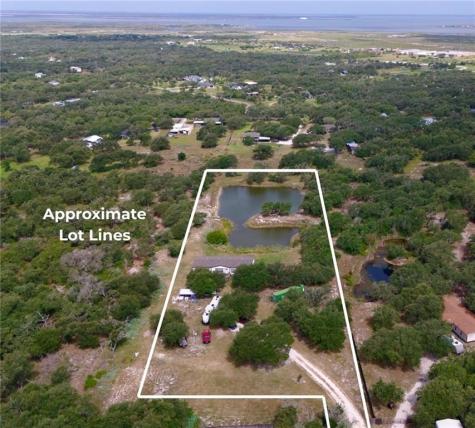 295 Griffith Drive Rockport TX 78382