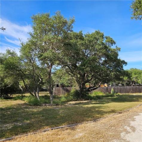 295 Griffith Drive Rockport TX 78382