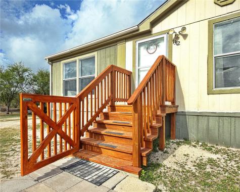 1312 Antonia Street Sinton TX 78387