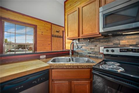 1101 W Houston Avenue Seadrift TX 77983