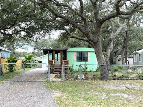 1615 S Terry Street Rockport TX 78382