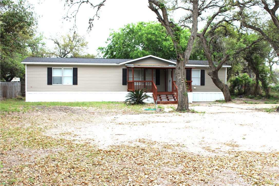 2922 Penoak Avenue Ingleside TX 78362