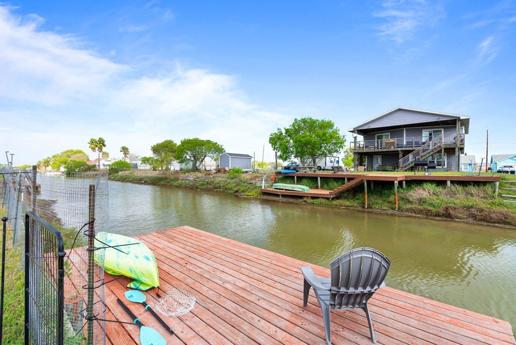 239 Allen M Parks Drive Rockport TX 78382