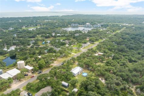 1331 8th Street Rockport TX 78382