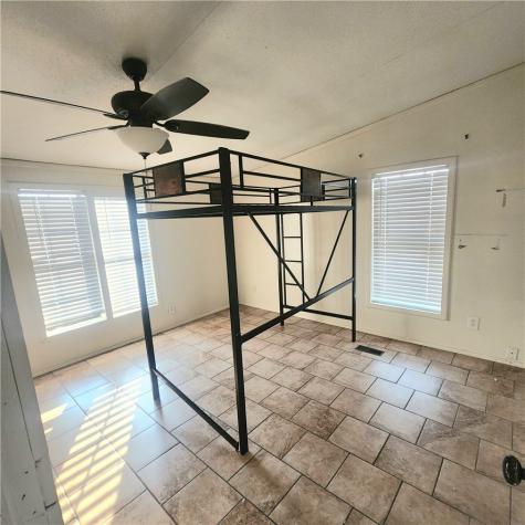 261 N County Road 1016 Kingsville TX 78363