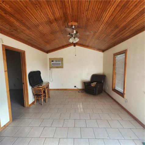 261 N County Road 1016 Kingsville TX 78363