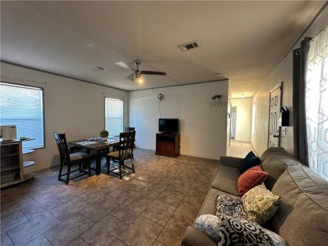 6038 Horizon Drive Corpus Christi TX 78408