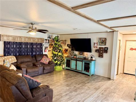 490 Hernandez Road Poteet TX 78065