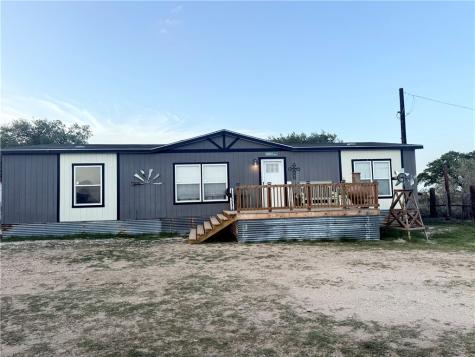 490 Hernandez Road Poteet TX 78065