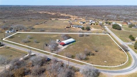 21564 County Road 1718 Mathis TX 78368