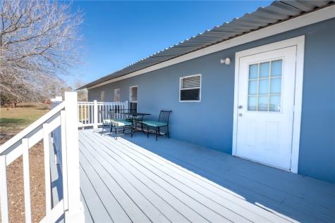 21564 County Road 1718 Mathis TX 78368