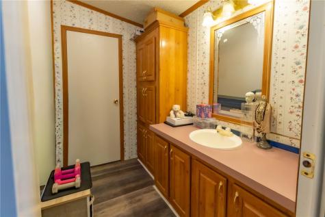 21564 County Road 1718 Mathis TX 78368