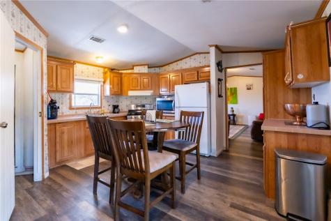 21564 County Road 1718 Mathis TX 78368
